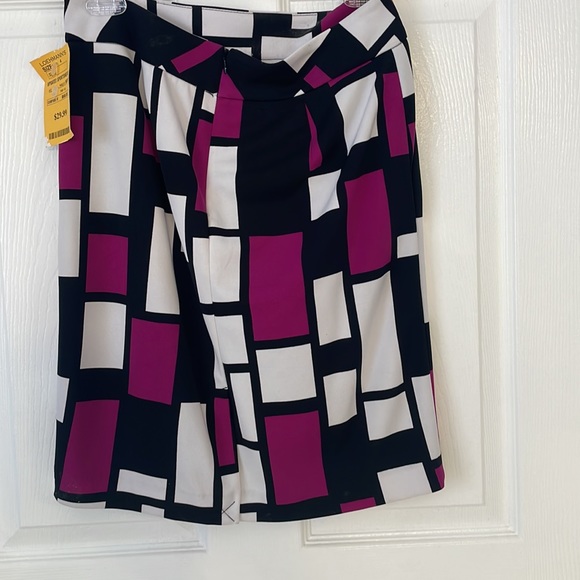 NWT Premise color lock skirt Sz. 4 - Picture 3 of 4